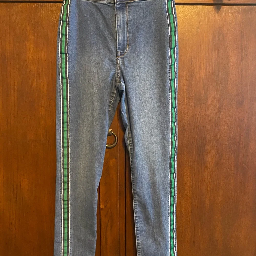 H&M Divided - Picture 2 of 4